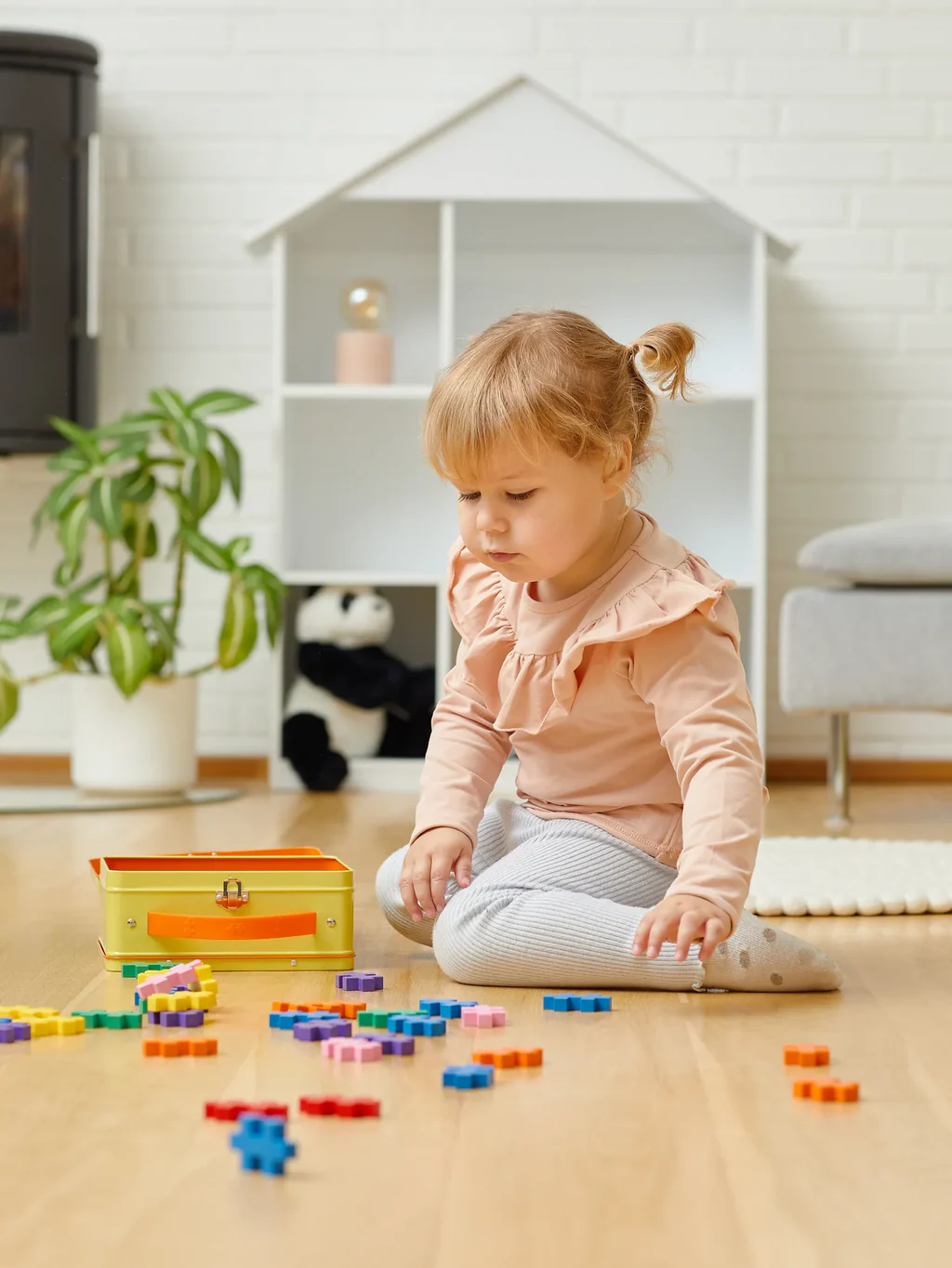 PLUS PLUS BIG Suitcase Yellow 70pcs - Bueno Blocks