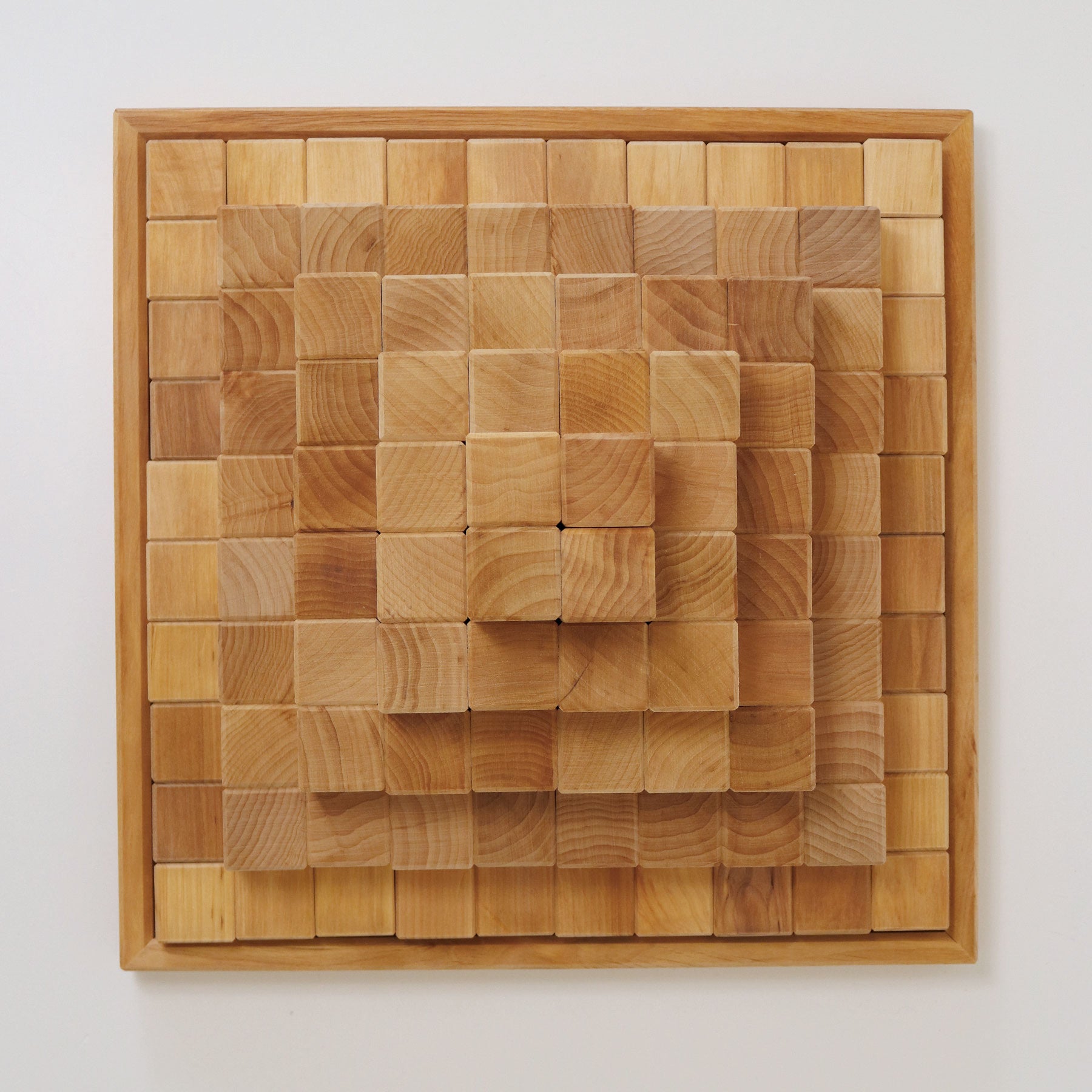 Grimm's Large Stepped Pyramid - Bueno Blocks