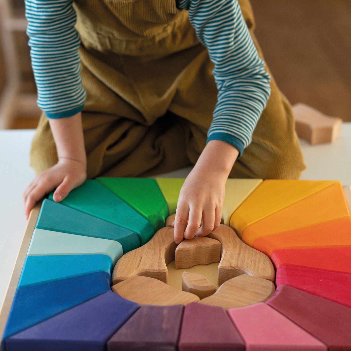 Grimm's Building Set Rainbow Lion - Bueno Blocks