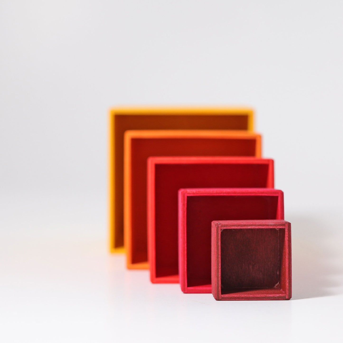 GRIMM'S Small Set of Boxes