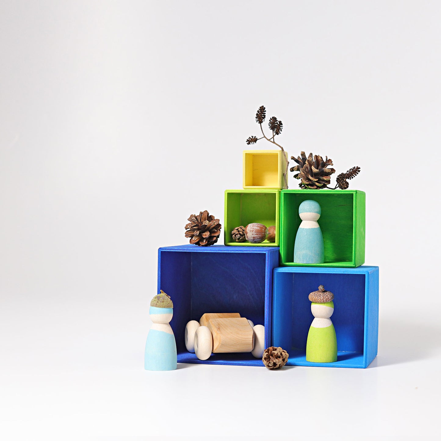 GRIMM'S Small Set of Boxes