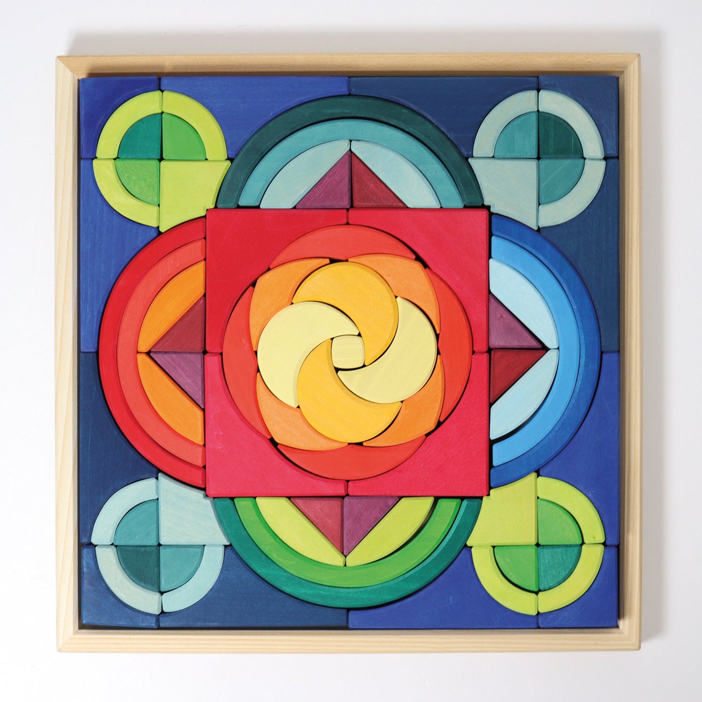 GRIMM'S Building Set Arcs in Squares