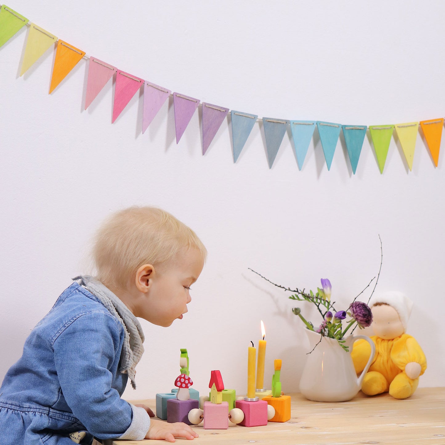 GRIMM'S Pennant Banner Pastel