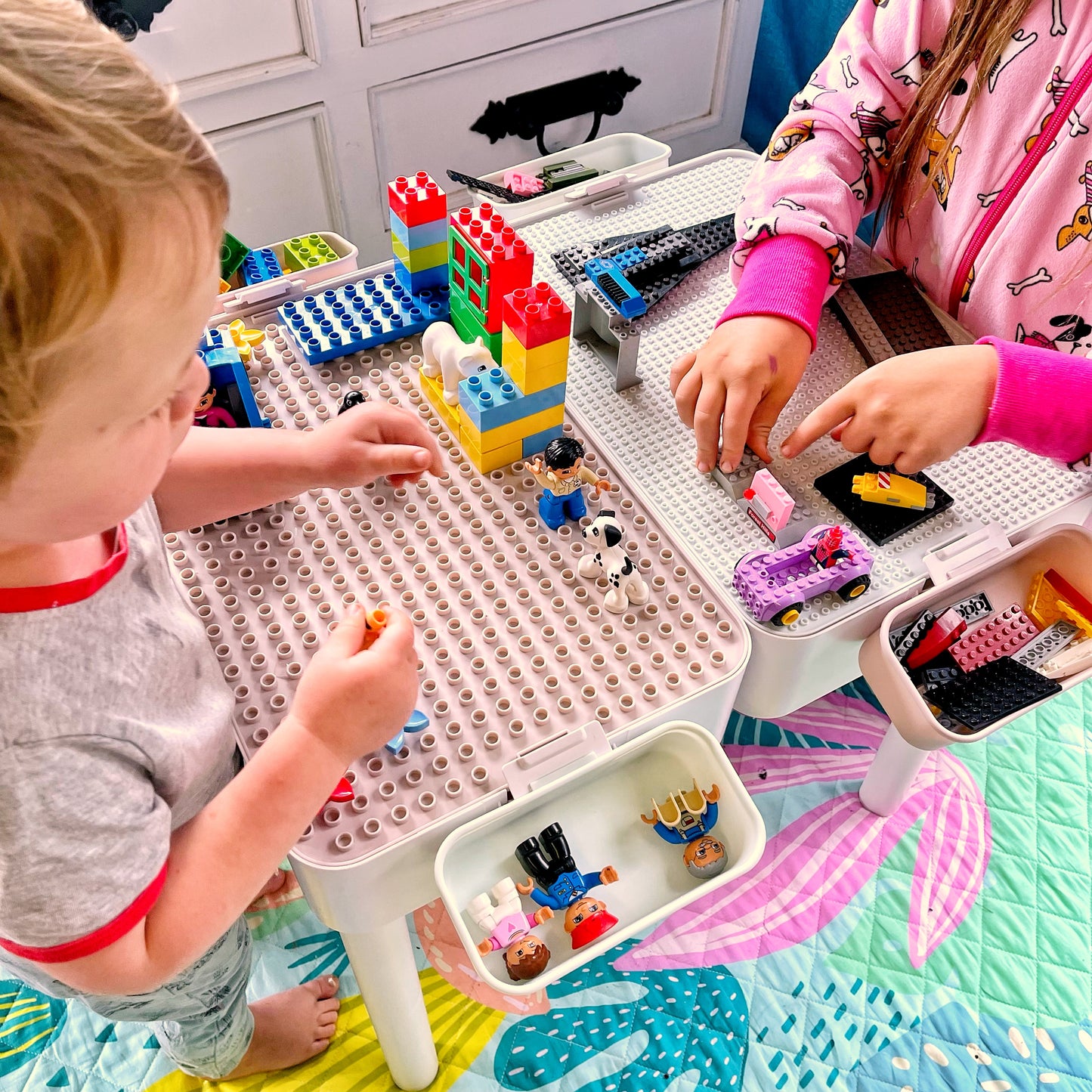Kingdom Playroom Carry-Play™ White Table Tops