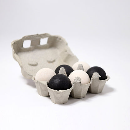 Grimm's Large Monochrome Balls - Bueno Blocks