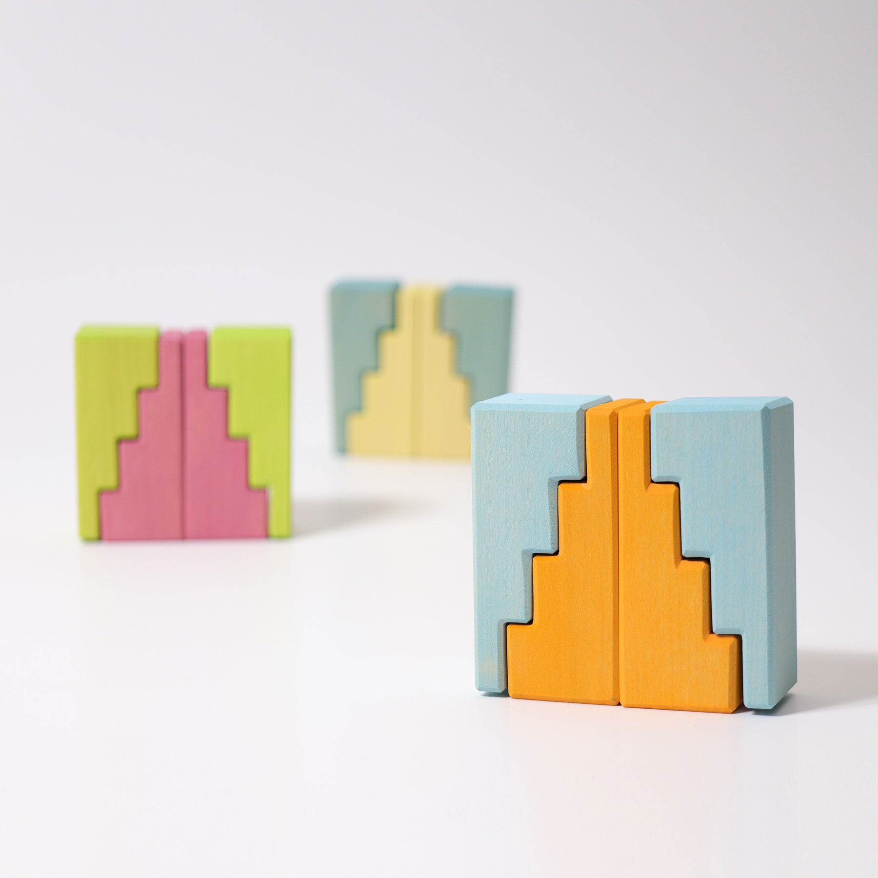 Grimm's Stepped Roofs Pastel - Bueno Blocks