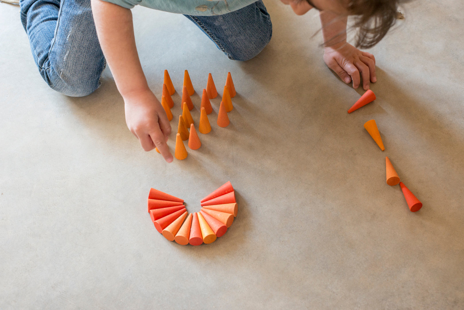 Grapat Mandala Orange Cone - Bueno Blocks